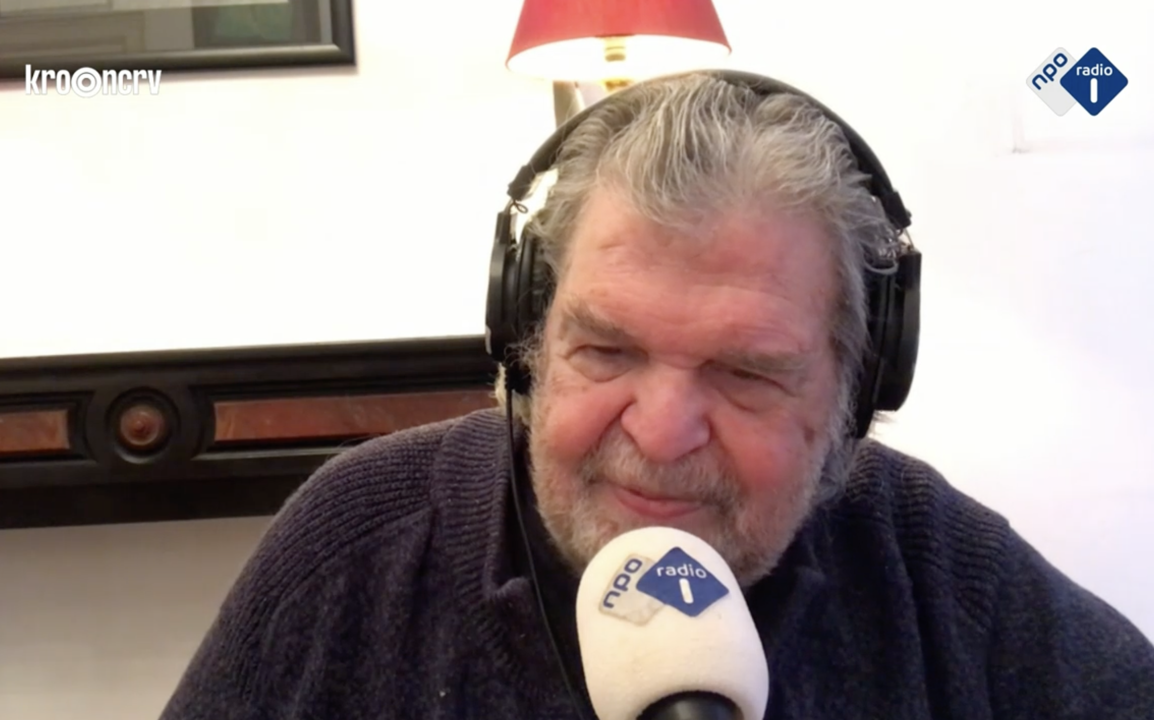 A.F.Th. van der Heijden over Kastanje a/d Zee | NPO Radio 1